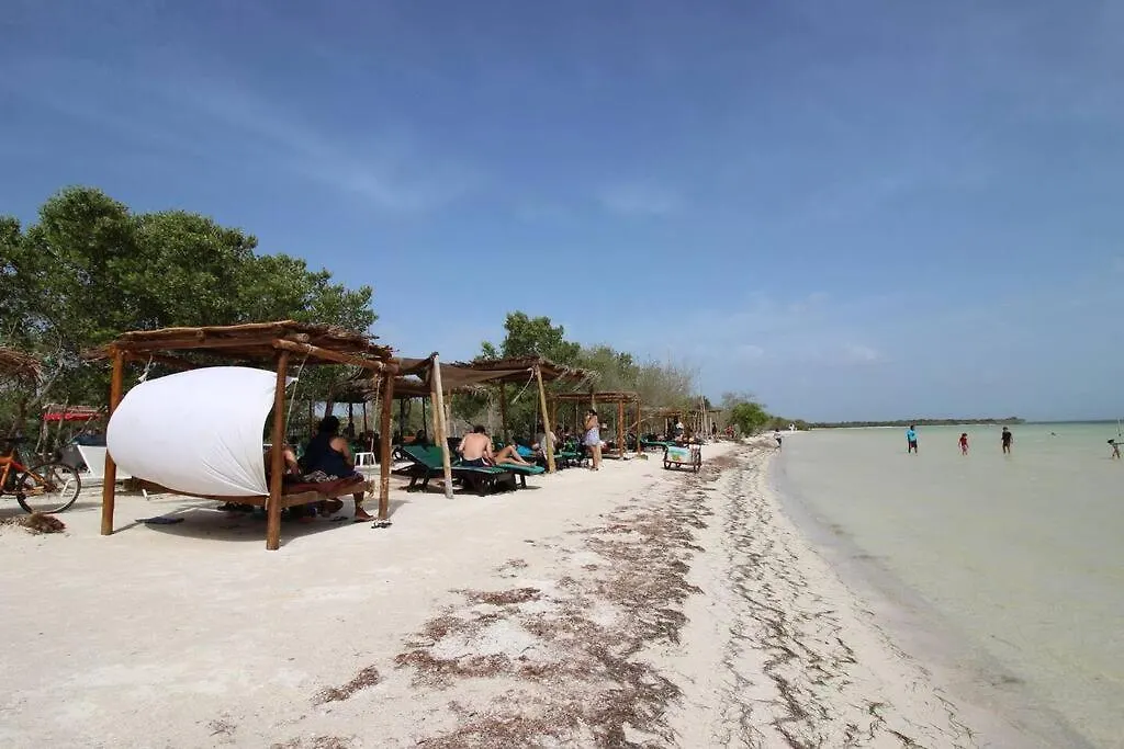 Comfortable Camper In The Heart Of Holbox Apartment